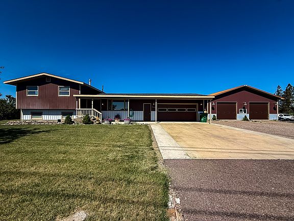 5th image of 4600 Fox Farm Rd