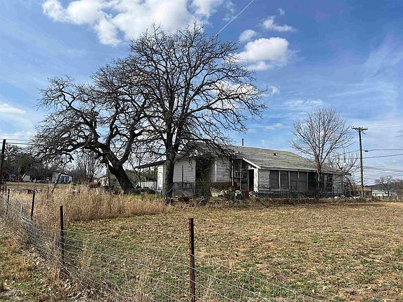 4th image of 1034 Ranch Road 2545