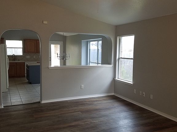 4th image of 5300 Sydney Harbour Ct