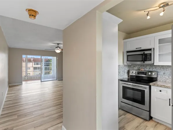 2720 N Pine Island Road #307, Sunrise, FL 33322