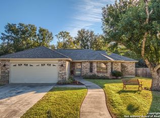 150 Forest Dr, Seguin, TX 78155