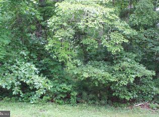 2028 Mayflower Dr, Greenbackville, VA