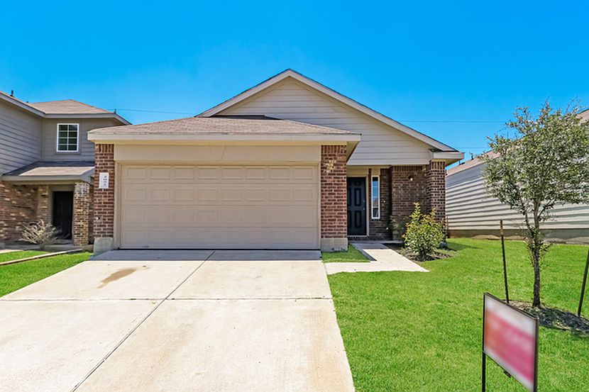 1st image of 2052 Oakwood Forest Dr
