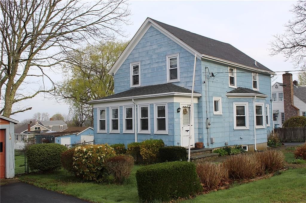 203 Wolcott Ave, Middletown, RI 02842 Zillow