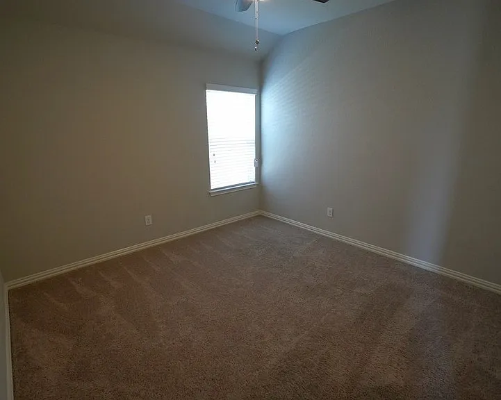 723 Gallorette Blf — Photo 11