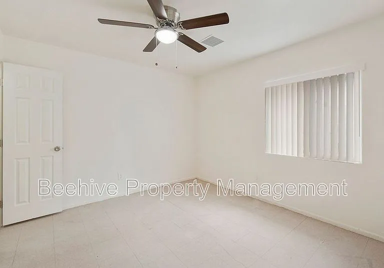 1429 E Fillmore St #7 — Photo 9