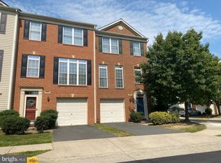 13515 Prairie Mallow Ln, Centreville, VA 20120
