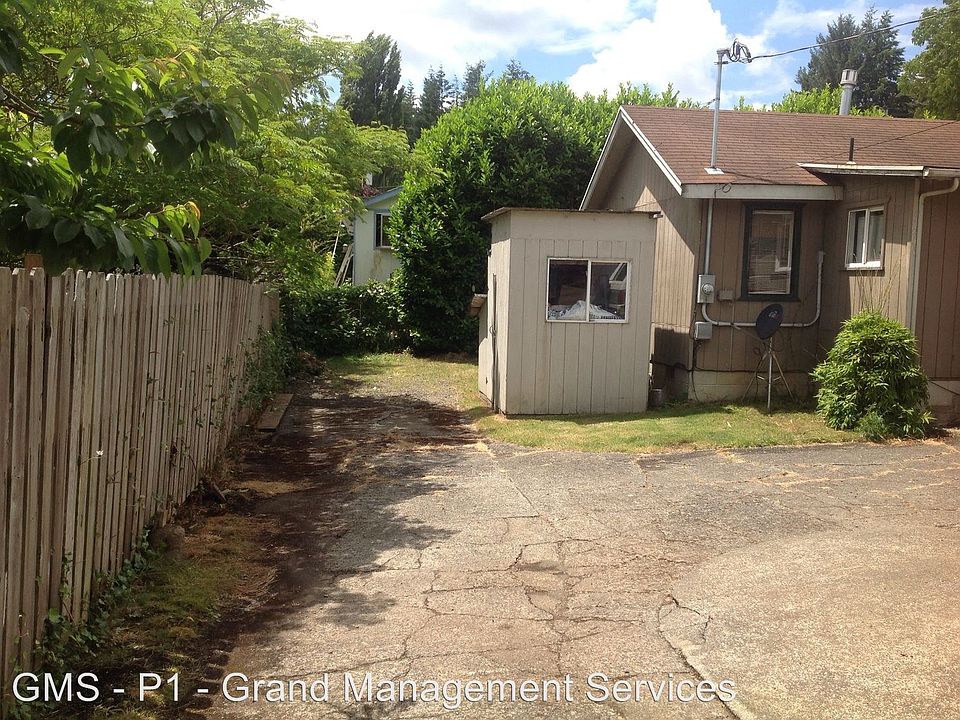 2nd image of 1255 S 10th St