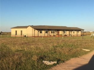 24207 E 1038 Rd, Weatherford, OK 73096