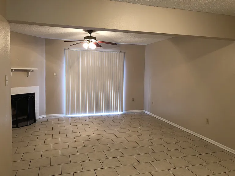 8845 Gsri Ave — Photo 2