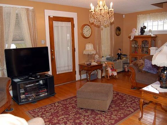 Photo 4