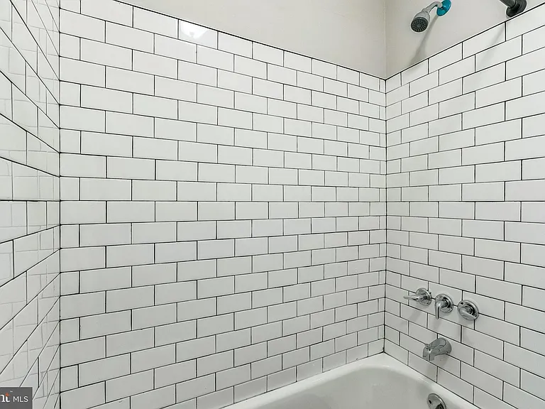3533 Joyce St — Photo 12