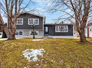14-16 Farm Road, Bay Roberts, NL A0A1G0