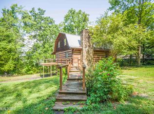 2151 Sugar Grove Valley Rd, Harriman, TN 37748