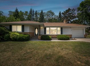 2187 Burr St, Saint Paul, MN 55117