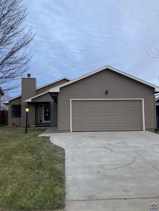 2920 SW Maupin Ln, Topeka, KS 66614