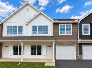 122 Foundry Ln, Lebanon, PA 17042