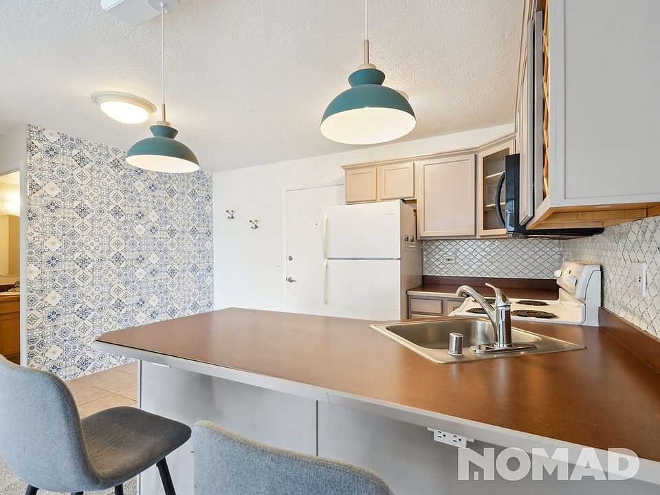 1st image of 909 Logan St APT 7B