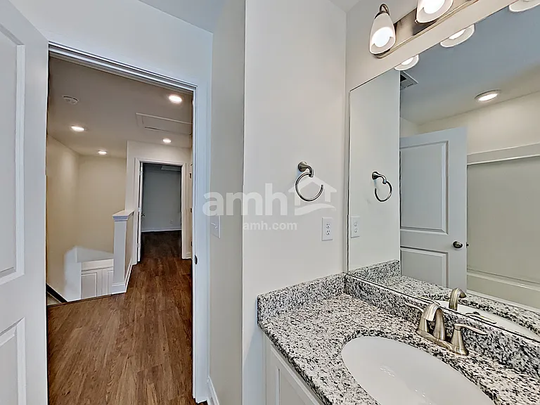 256 Lake Vista Dr — Photo 18
