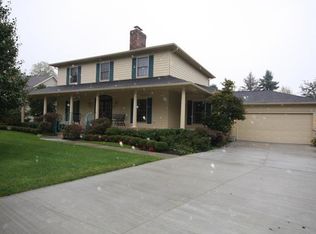 870 Shoreline Dr, Columbus, IN 47201