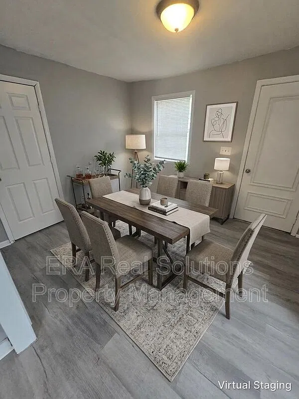 4 bed, 1.0 bath, 1279 sqft, $1,625 — Photo 3
