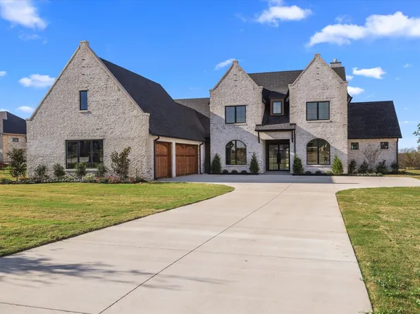 2704 Veridian Point Dr, Burleson, TX 76028