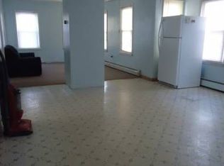 8 Halmstad St, Worcester, MA 01607