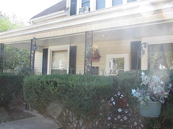 2nd image of 437 Breck Ave #1-3