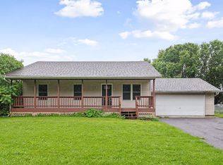 640 W 10th St, Rush City, MN 55069