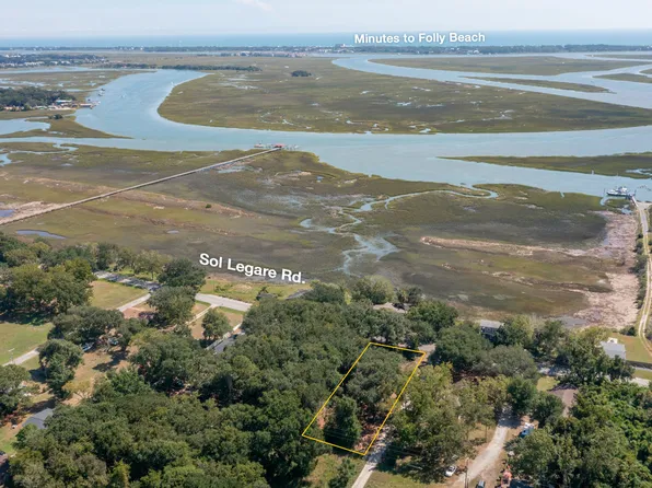 1994 Sol Legare Rd, Charleston, SC 29412