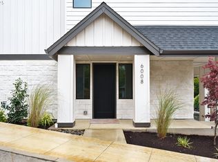 6008 SW 18th Dr, Portland, OR 97239