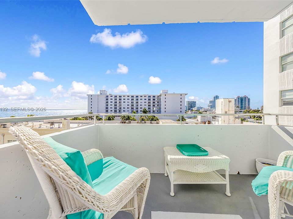 1st image of 465 Ocean Dr APT 708