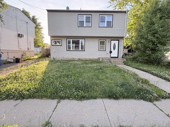40 Eisenhower Dr, Sayreville, NJ 08872