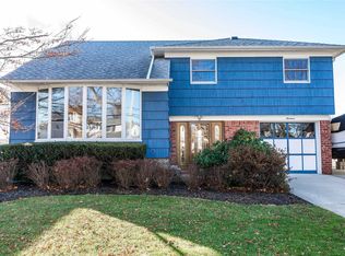 19 Arden Rd, East Rockaway, NY 11518