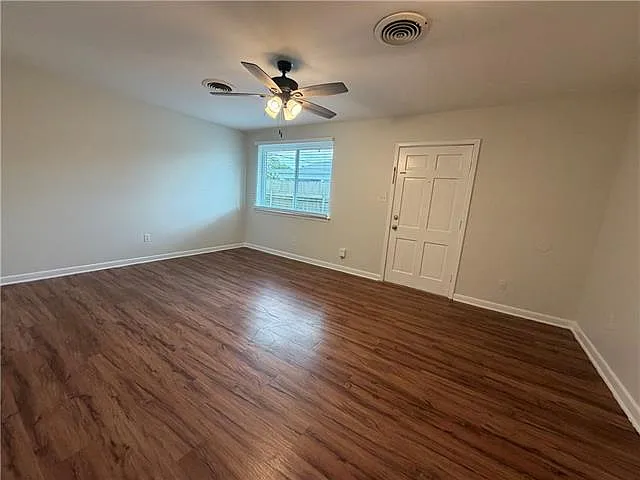 1210 Edenborn Ave — Photo 4