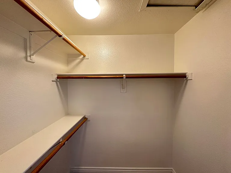 2621 Adelante Ave #108 — Photo 13