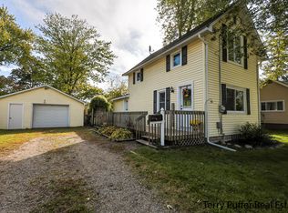 176 Cherry St, Sparta, MI