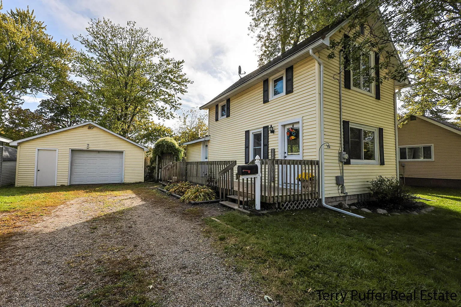 176 Cherry St photo 1