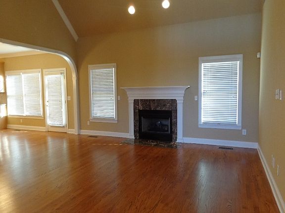 5th image of 8774 Hollingsfield Dr