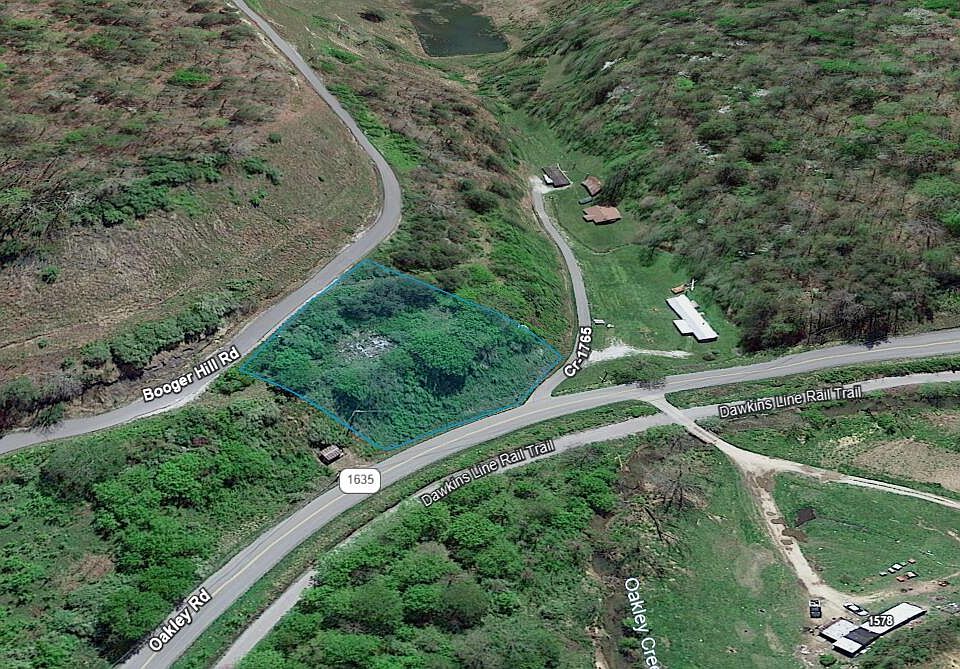 2nd image of 0 Oakley Rd