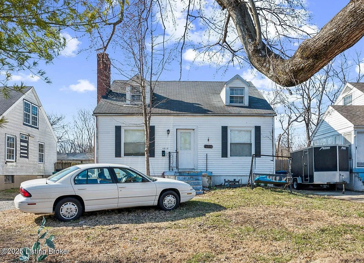 4818 Fielding Way photo 1
