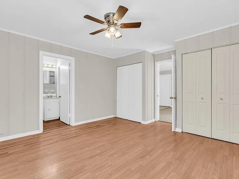 305 Old West Point Rd #A — Photo 7