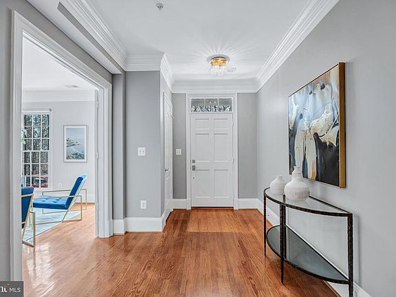 4th image of 1856 Carpenter Rd