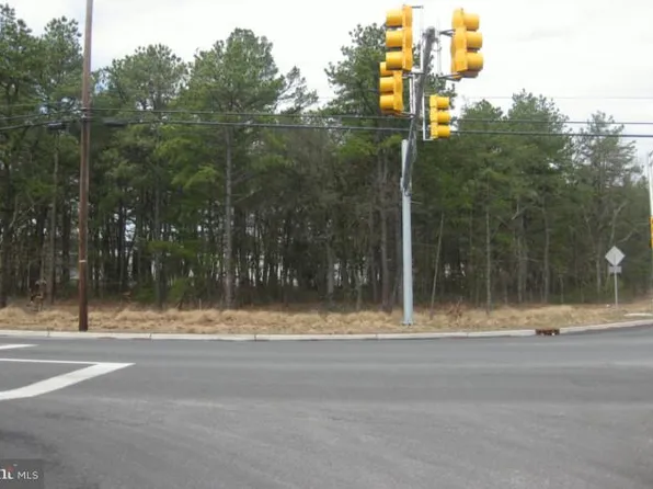 398 Cooper Rd, West Berlin, NJ 08091