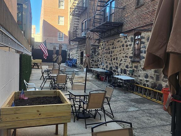 5th image of 315 56th St APT C3