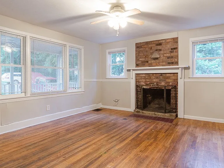 1233 Cheshire Ave — Photo 5