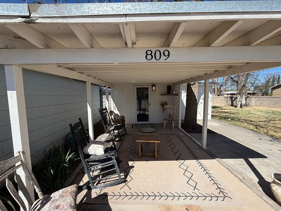 1st image of 809 1/2 N Pate St
