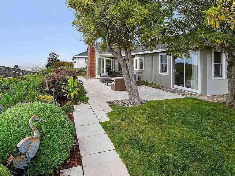 61 Dudley Ct — Photo 14