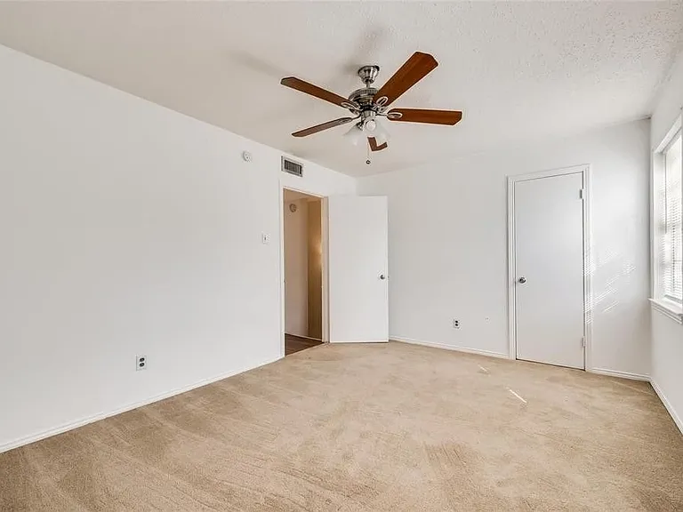 9829 Park Lane Ct #B — Photo 53