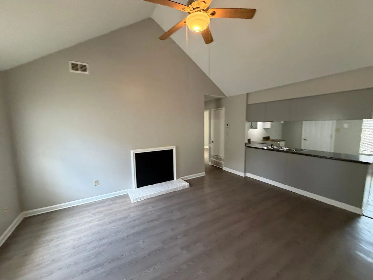 Welcome to 5009 Nail Road! — Photo 4